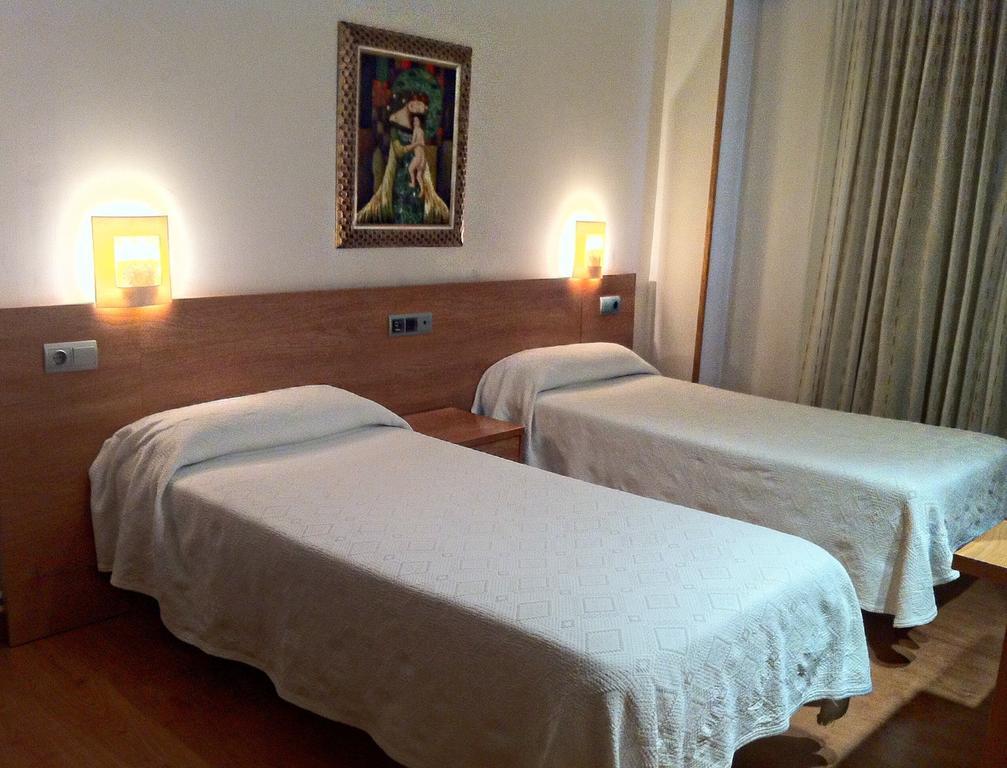 Hostal Del Carmen 산탄데르 객실 사진