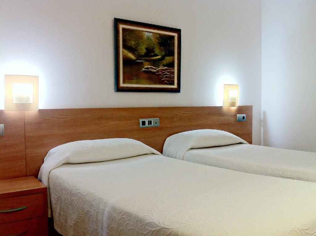 Hostal Del Carmen 산탄데르 객실 사진