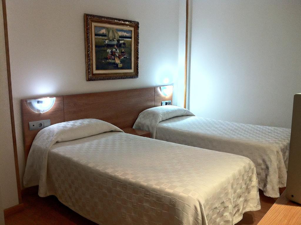 Hostal Del Carmen 산탄데르 객실 사진